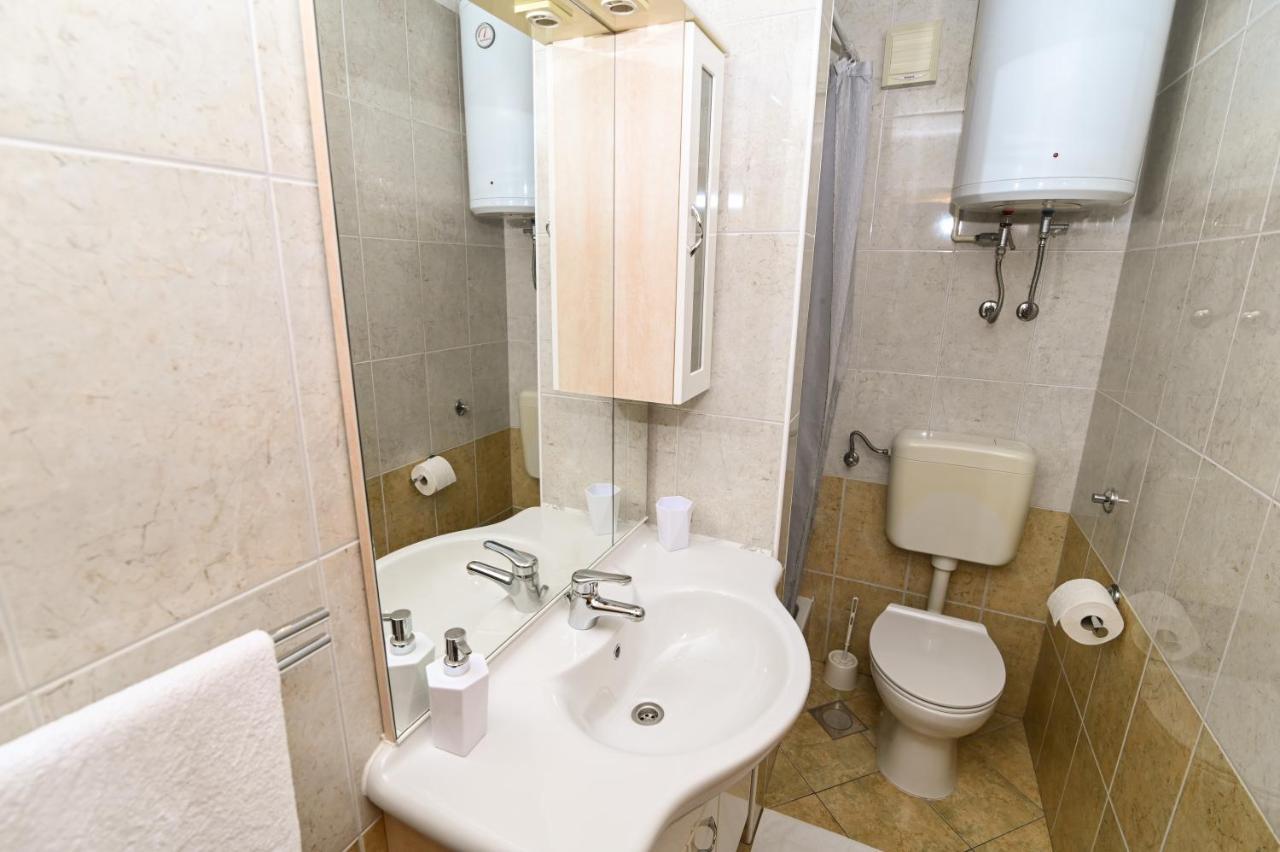 Apartmani Adria Τρογκίρ Εξωτερικό φωτογραφία