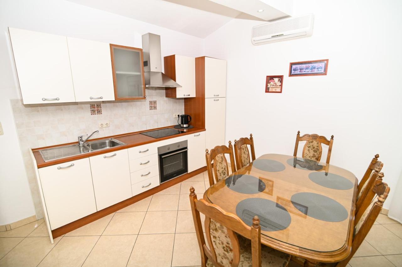 Apartmani Adria Τρογκίρ Εξωτερικό φωτογραφία
