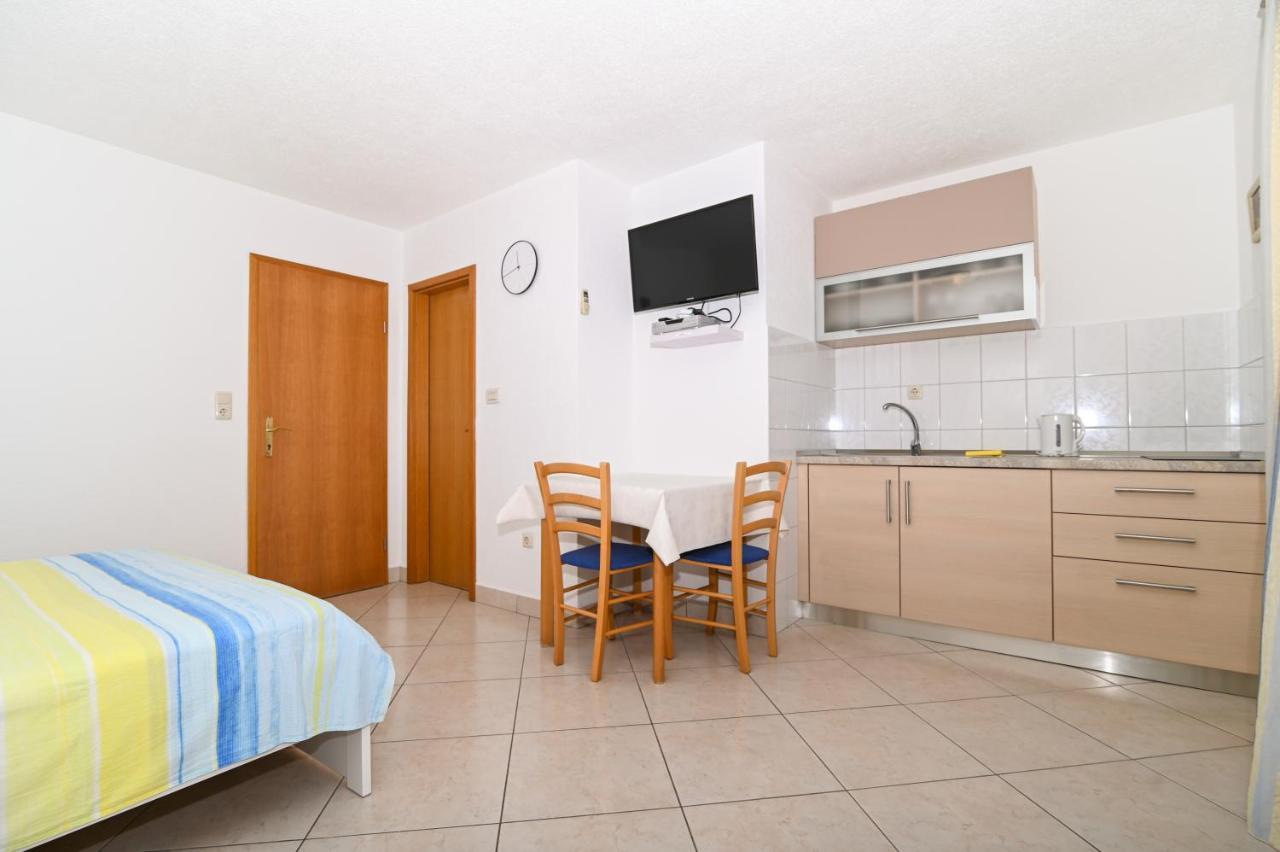 Apartmani Adria Τρογκίρ Εξωτερικό φωτογραφία