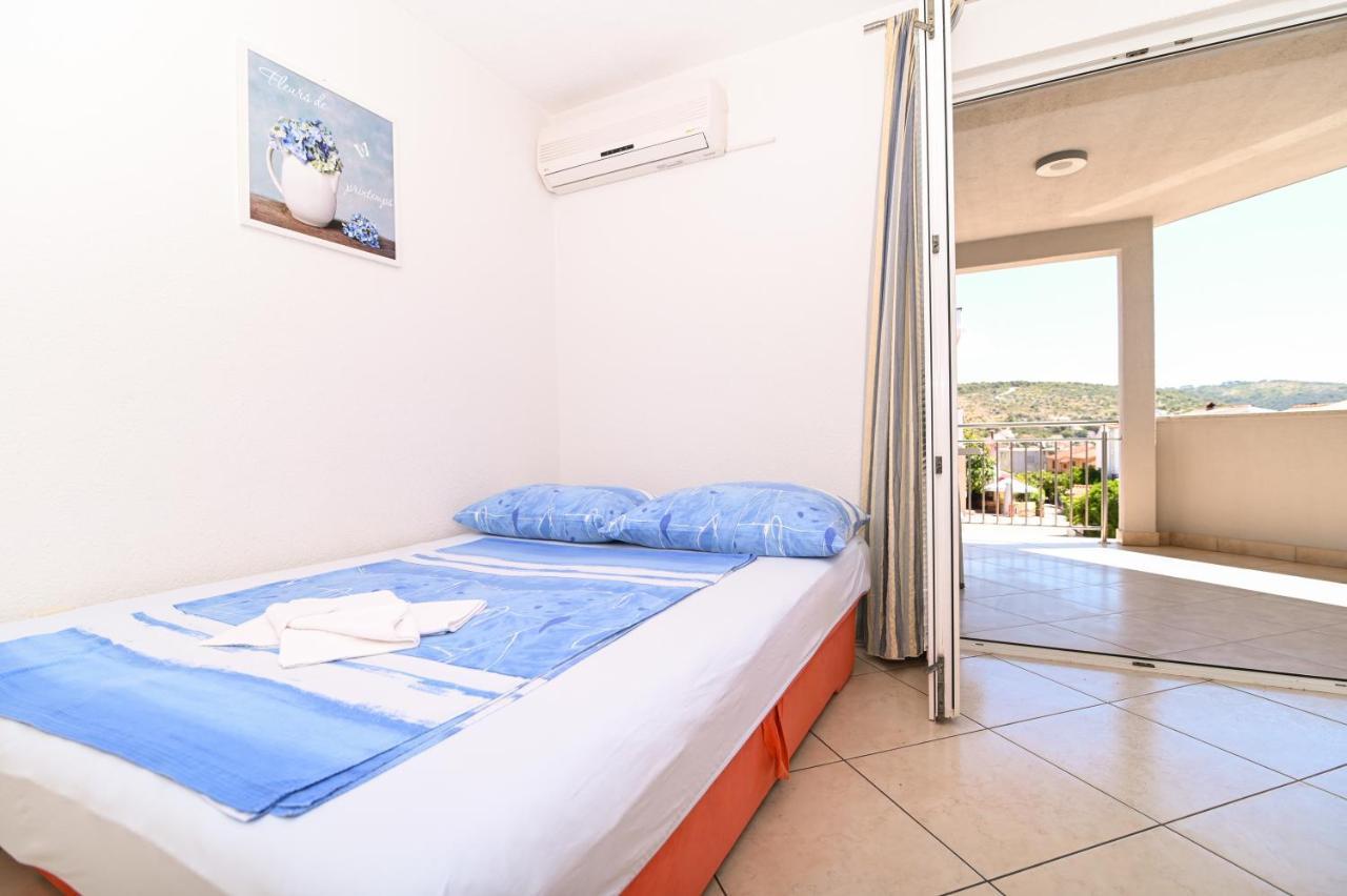 Apartmani Adria Τρογκίρ Εξωτερικό φωτογραφία