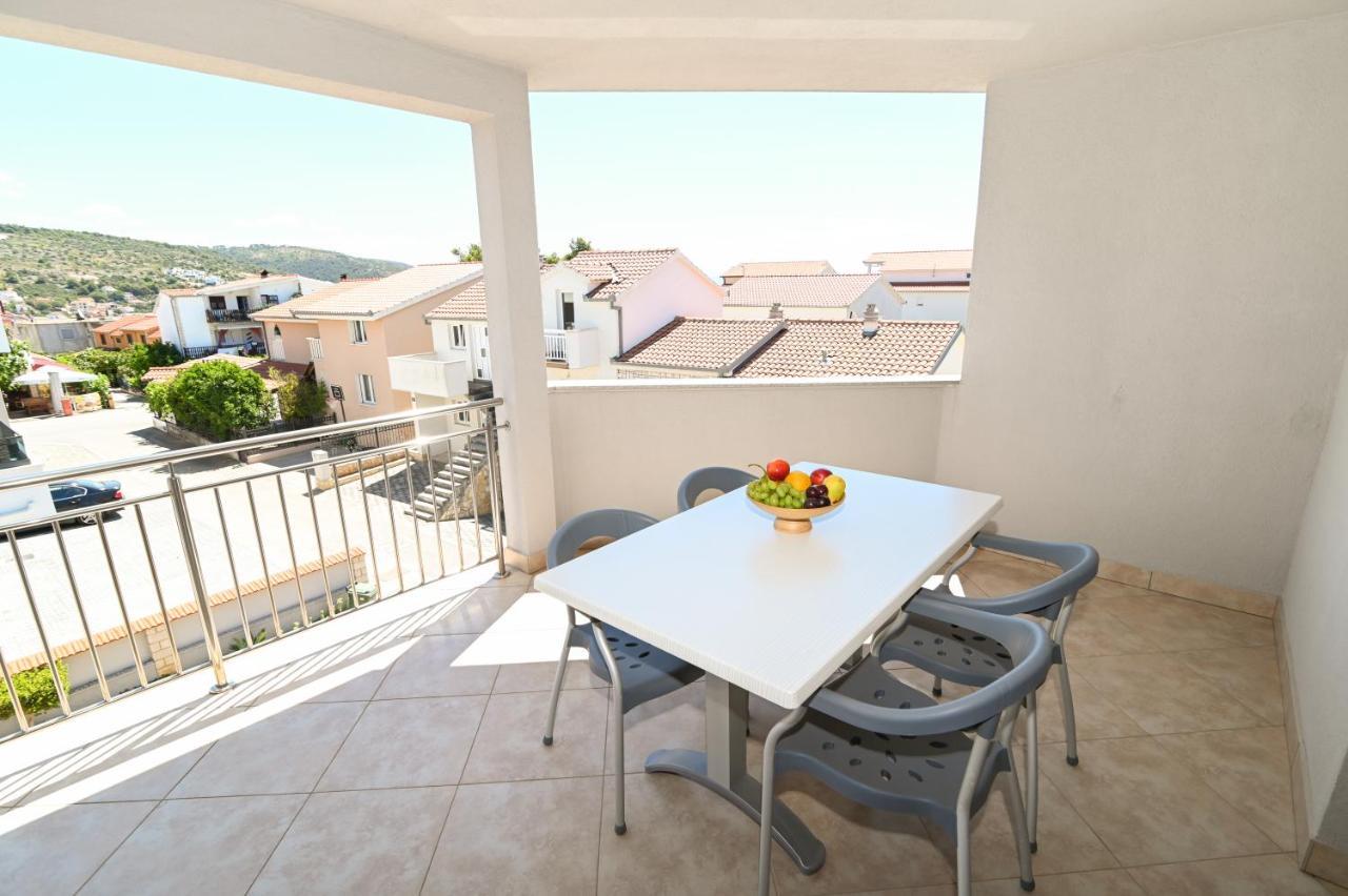 Apartmani Adria Τρογκίρ Εξωτερικό φωτογραφία